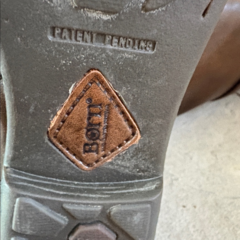 Born sz 8 dark brown leather tall boots with buckle detail - Picture 11 of 11